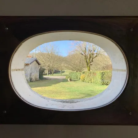 Maison De Charme Avec Jardin à - Fr-1-616-465 Jayac